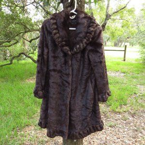 Jones New York Faux Fur Wide Collar Long Coat Medium Womans